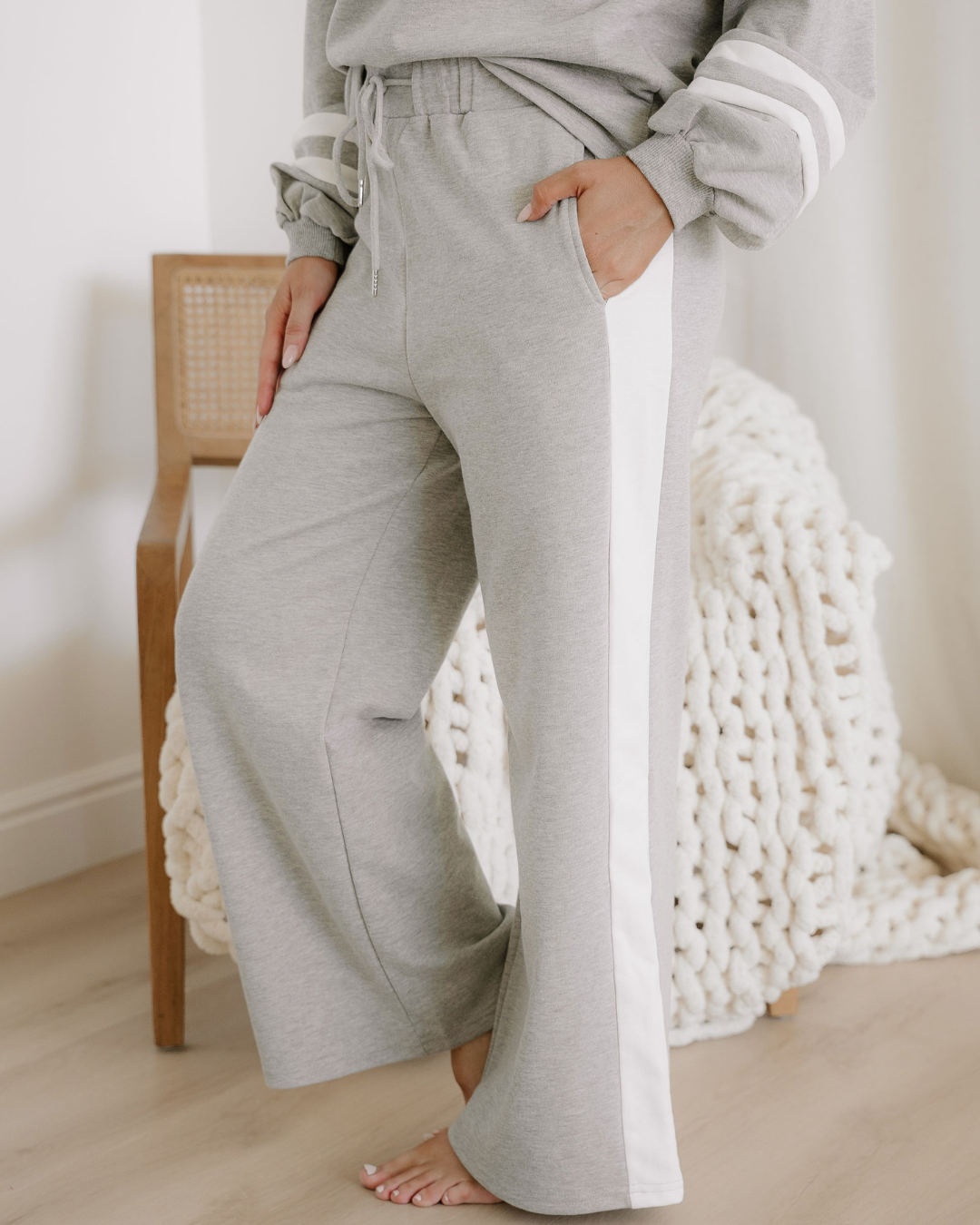 Jordyn Varisty Long Sleeve Pullover and Pants Set - Gray